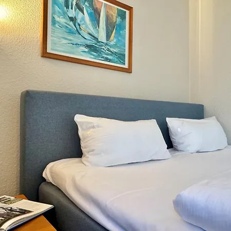 דירה 311, Seepark *